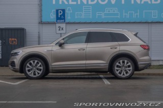 Volkswagen Ostatní modely Touareg 3.0 V6 TDI SCR 286k Eleg 2019