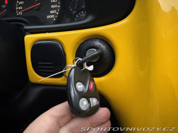 Chevrolet Corvette C5 TARGA LS1 5,7L V8 261 2001