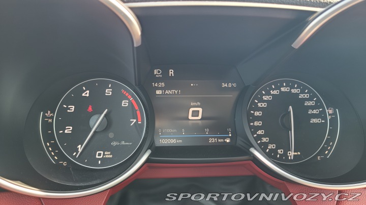 Alfa Romeo Giulia 2.0t 206kW Q4 veloce 2018