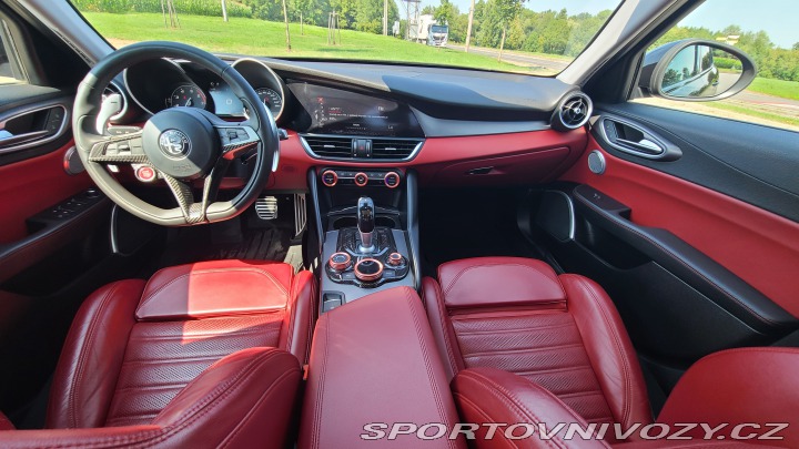 Alfa Romeo Giulia 2.0t 206kW Q4 veloce 2018