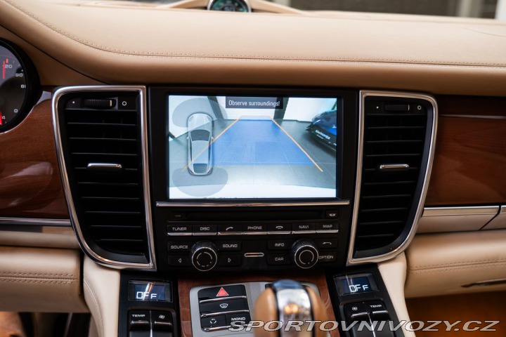 Porsche Panamera Turbo 1800