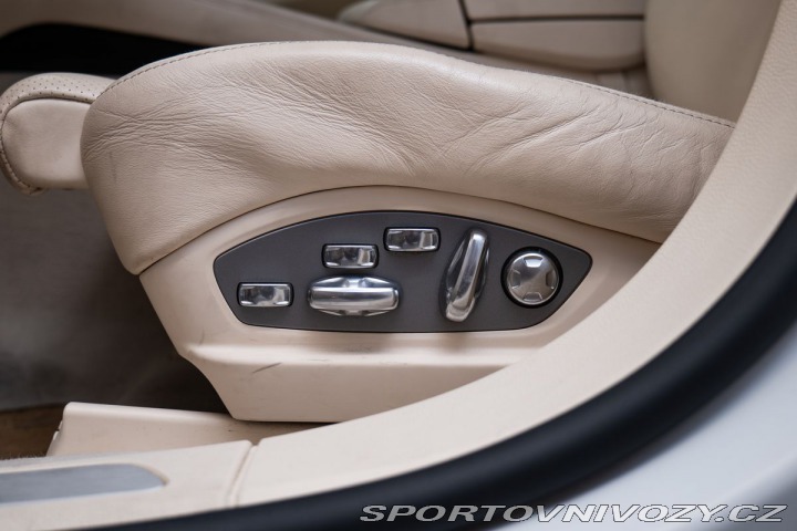 Porsche Panamera Turbo 1800