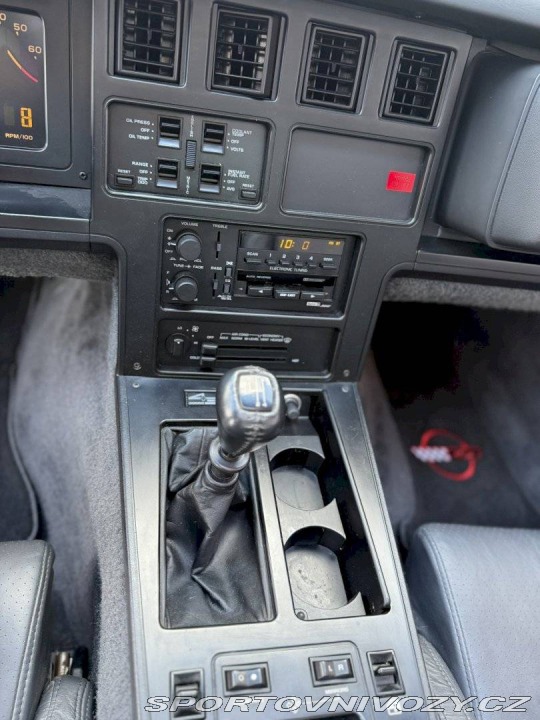 Chevrolet Corvette Coupe 1984