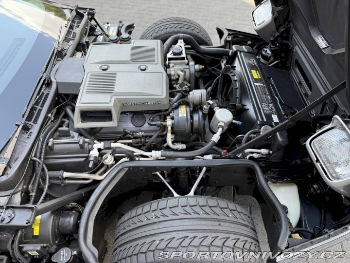 Chevrolet Corvette Coupe 1984