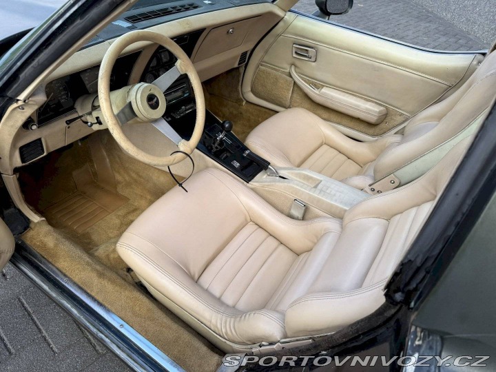 Chevrolet Corvette . 1979