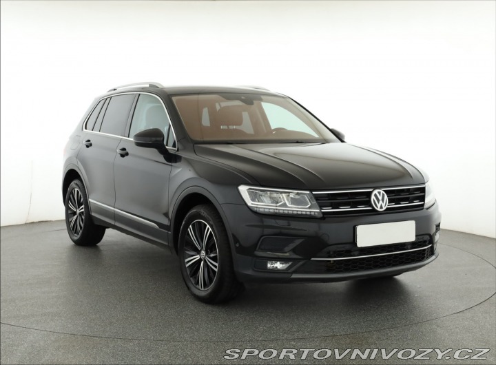 Volkswagen Ostatní modely Tiguan Highline 2.0 TSI 2018