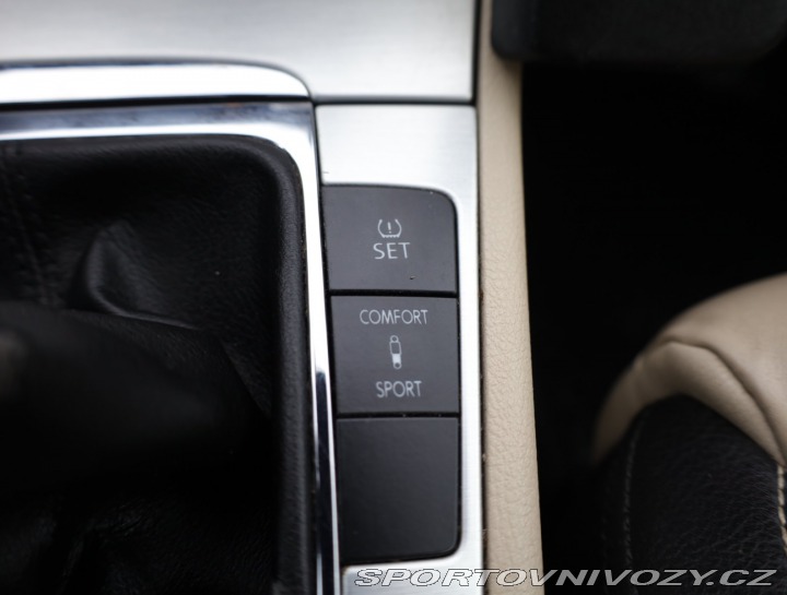 Volkswagen Passat CC CC 2.0 TDI 2009