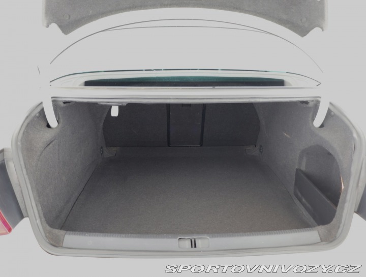 Volkswagen Passat CC CC 2.0 TDI 2009