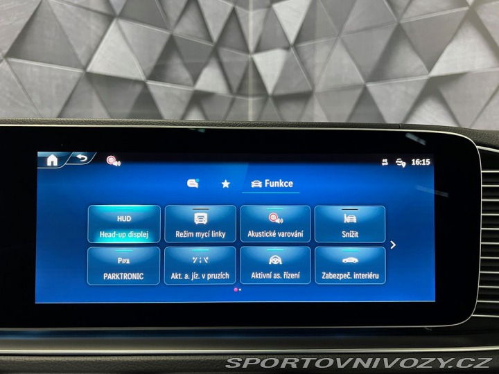 Mercedes-Benz Ostatní modely 450d 4M AMG, MASÁŽE, WEBA 2026