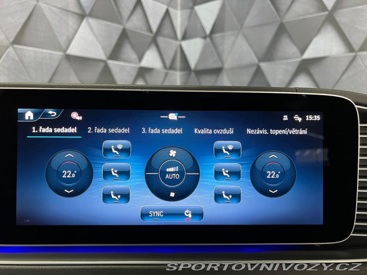 Mercedes-Benz Ostatní modely 450d 4MATIC AMG PANORAMA 2025