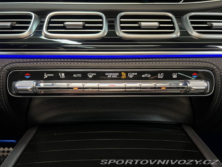 Mercedes-Benz Ostatní modely 450 4M AMG, MASÁŽ, PANORA 2026