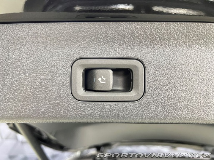 Mercedes-Benz Ostatní modely 450 4MATIC AMG, PANORAMA 2025
