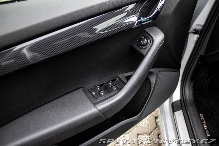 Škoda Octavia RS Combi 2.0 TDI DPF RS,135 2015