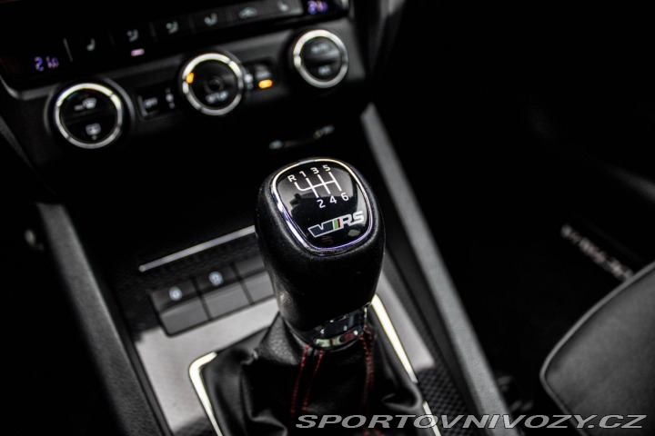 Škoda Octavia RS Combi 2.0 TDI DPF RS,135 2015