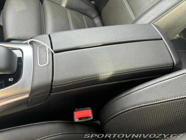 Mercedes-Benz CLA 2021