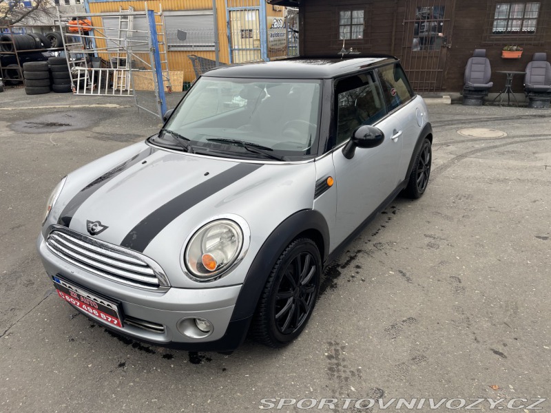 Mini Cooper 1.6i 88 KW Koupeno ČR