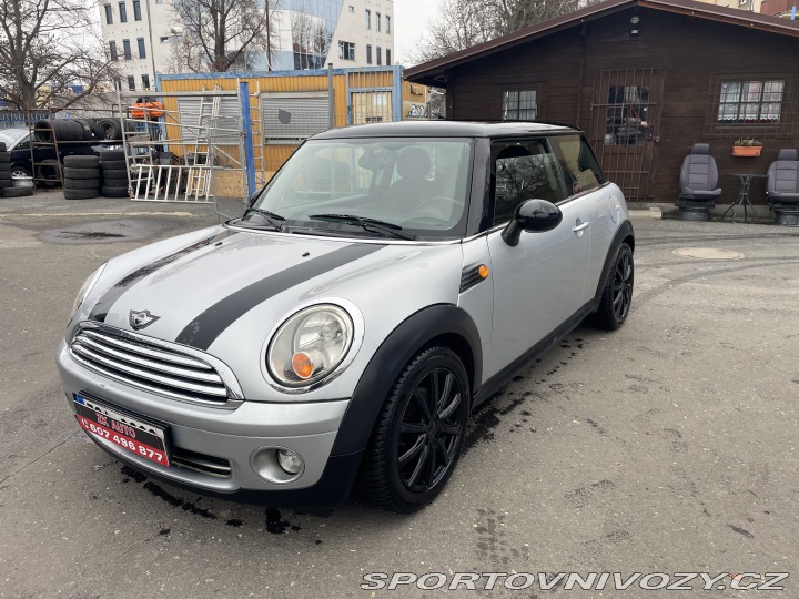 Mini Cooper 1.6i 88 KW Koupeno ČR 2007