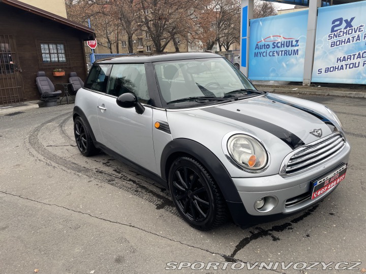 Mini Cooper 1.6i 88 KW Koupeno ČR 2007