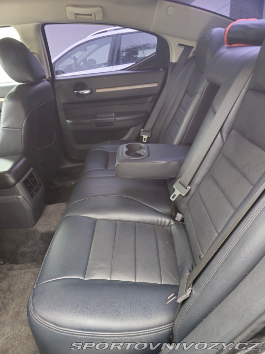 Dodge Charger Sedan 2010