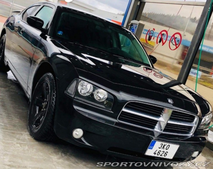 Dodge Charger Sedan 2010