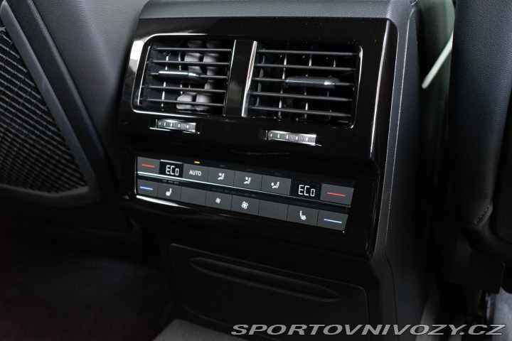 Volkswagen Ostatní modely Touareg 3.0TDI REZERVACE 2023