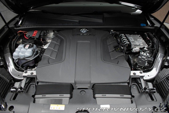 Volkswagen Ostatní modely Touareg 3.0TDI REZERVACE 2023