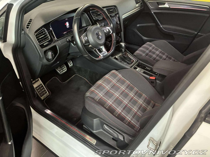 Volkswagen Golf 7.5 GTI Performance APR 2019