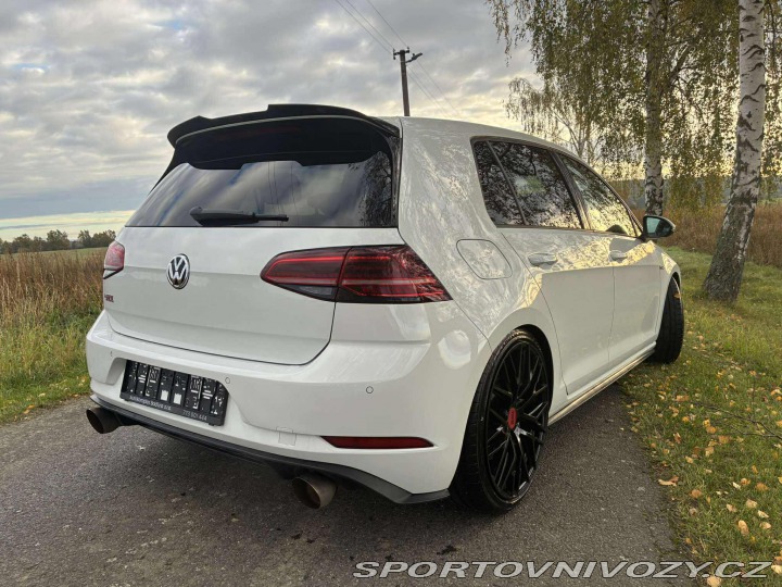 Volkswagen Golf 7.5 GTI Performance APR 2019