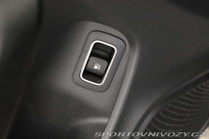 Mercedes-Benz CLA 250 e 2021