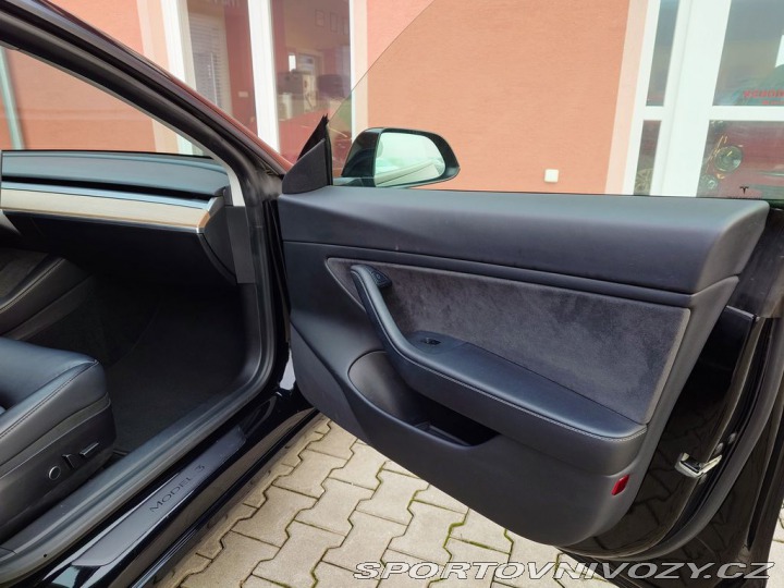 Tesla Model 3 Long Range D.M:366 kW SO 2021