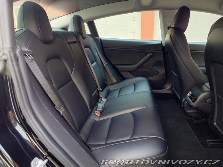 Tesla Model 3 Long Range D.M:366 kW SO 2021