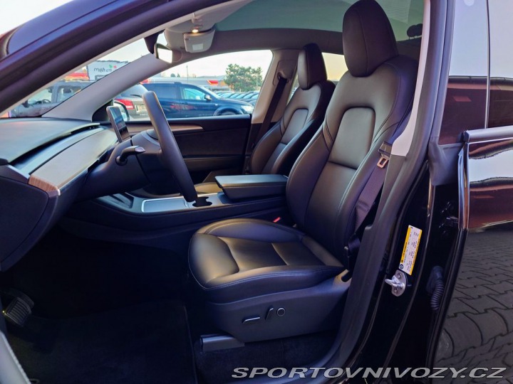 Tesla Model Y Long Range 378kW SOH 93,4 2023