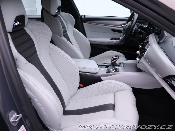 BMW M5 4,4 V8 441kW xDrive Indiv 2018