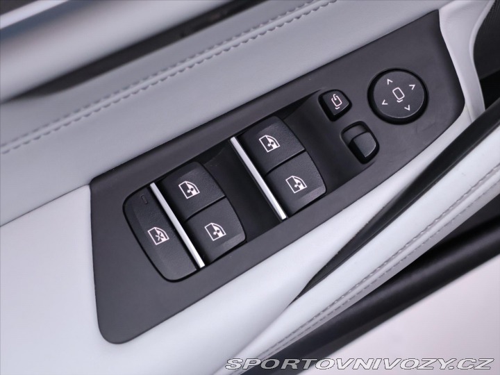 BMW M5 4,4 V8 441kW xDrive Indiv 2018