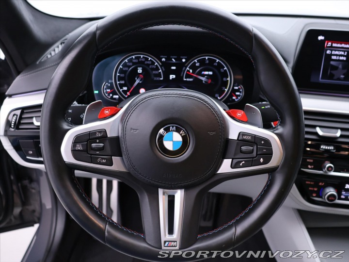 BMW M5 4,4 V8 441kW xDrive Indiv 2018