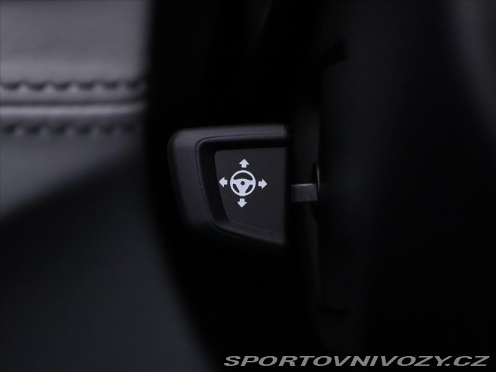 BMW M5 4,4 V8 441kW xDrive Indiv 2018