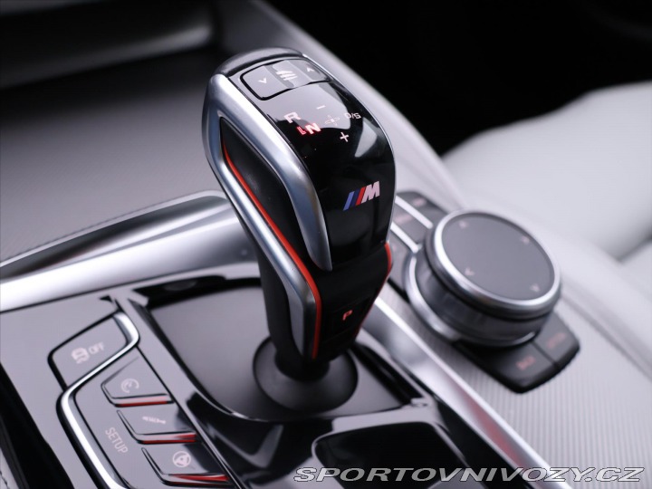 BMW M5 4,4 V8 441kW xDrive Indiv 2018