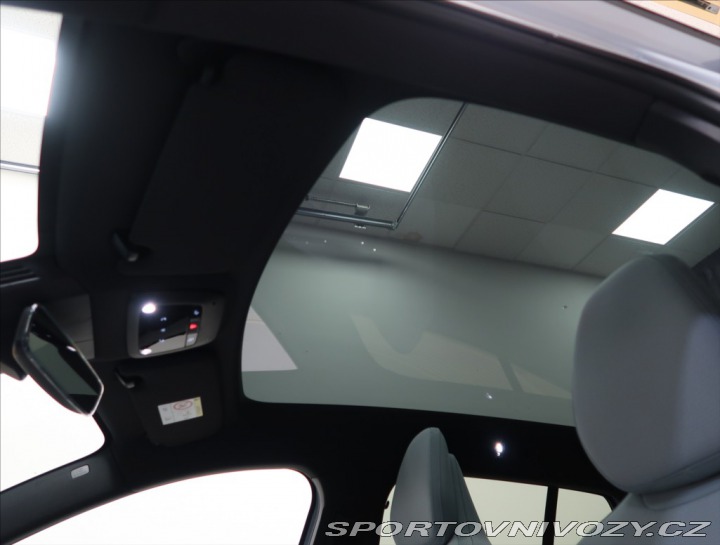 Volvo EX30 Ultra, Single Motor RWD 2025