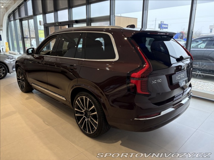 Volvo Ostatní modely XC90 2,0   T8 ULTRA BRIGHT 2026