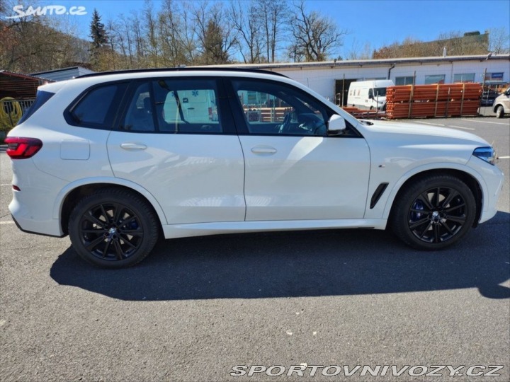 BMW X5 3,0 xDrive30d 2022