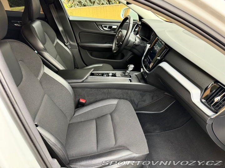 Volvo V60 T4 140kW, Automat, 2020 2020