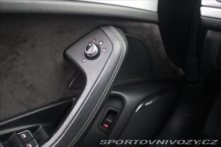 Audi A6 3,0 TDi S-Line QUATTRO 2014