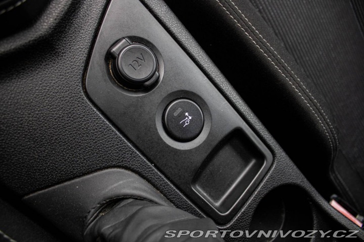 Peugeot RCZ 1.6 THP 200k / AJ SPLÁTK 2011