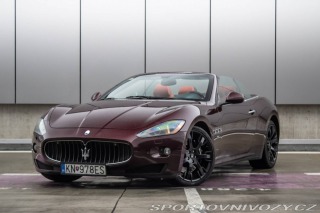 Maserati GranCabrio / AJ NA SPLÁTKY / PROTIÚ