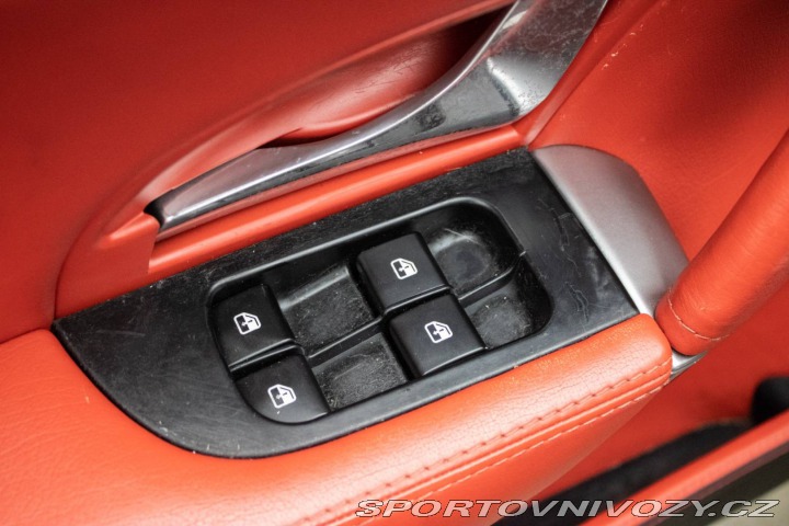 Maserati GranCabrio / AJ NA SPLÁTKY / PROTIÚ 2011