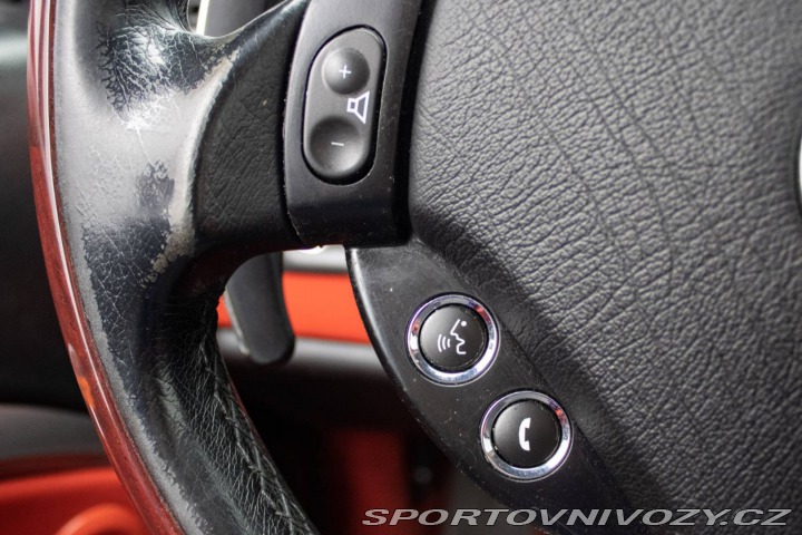 Maserati GranCabrio / AJ NA SPLÁTKY / PROTIÚ 2011