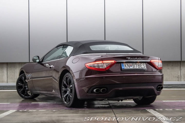 Maserati GranCabrio / AJ NA SPLÁTKY / PROTIÚ 2011