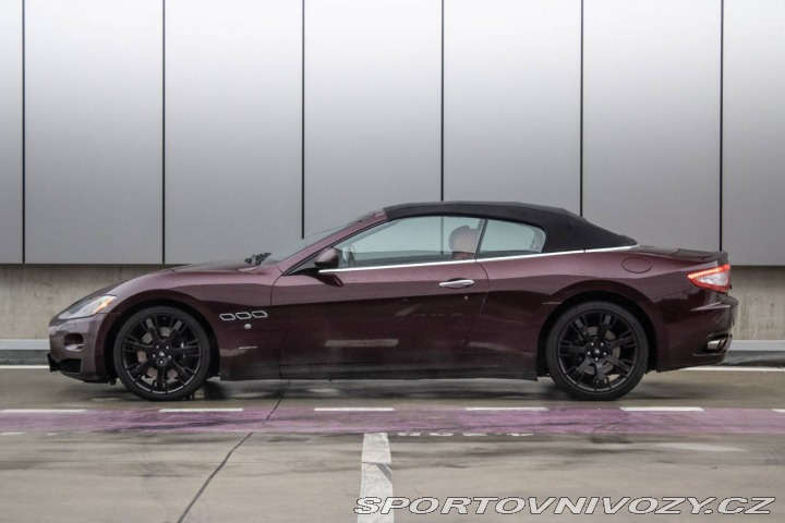 Maserati GranCabrio / AJ NA SPLÁTKY / PROTIÚ 2011