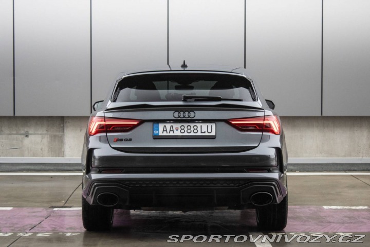 Audi RS Q3 Sportback / AJ NA SPLÁTK 2021