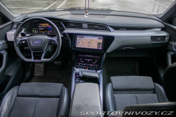 Audi Ostatní modely E-tron 55 quattro Advanced 300 2019